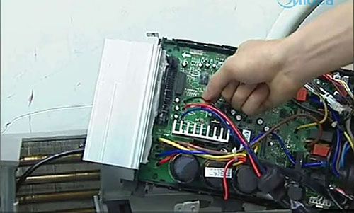 安州美的空调电话是多少